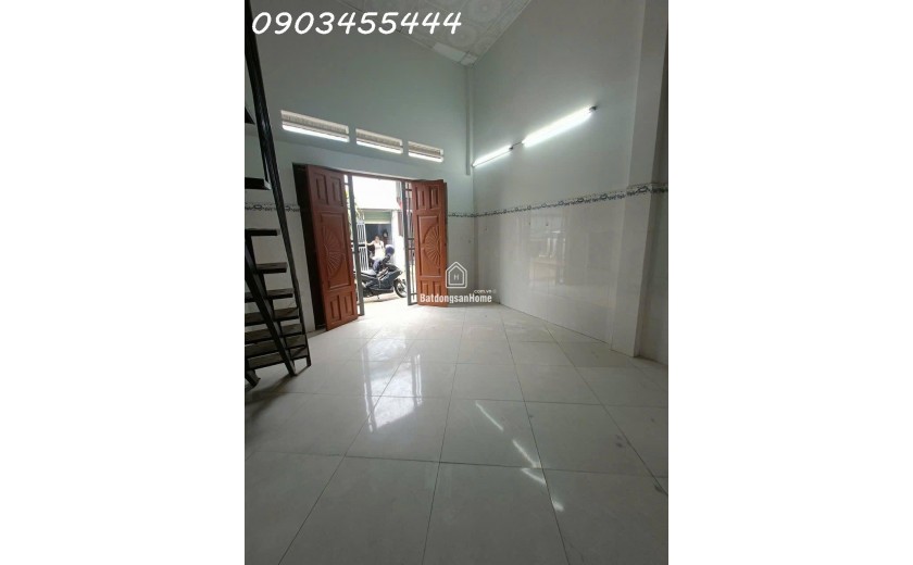 Nhà Tân Đông Hiệp Dĩ An ngang 5m ô tô tận cửa, 30m2, 1 trệt 1 lửng, 1.1 tỷ